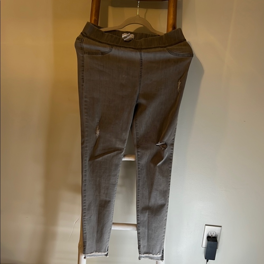 Gray Women's Jeans
